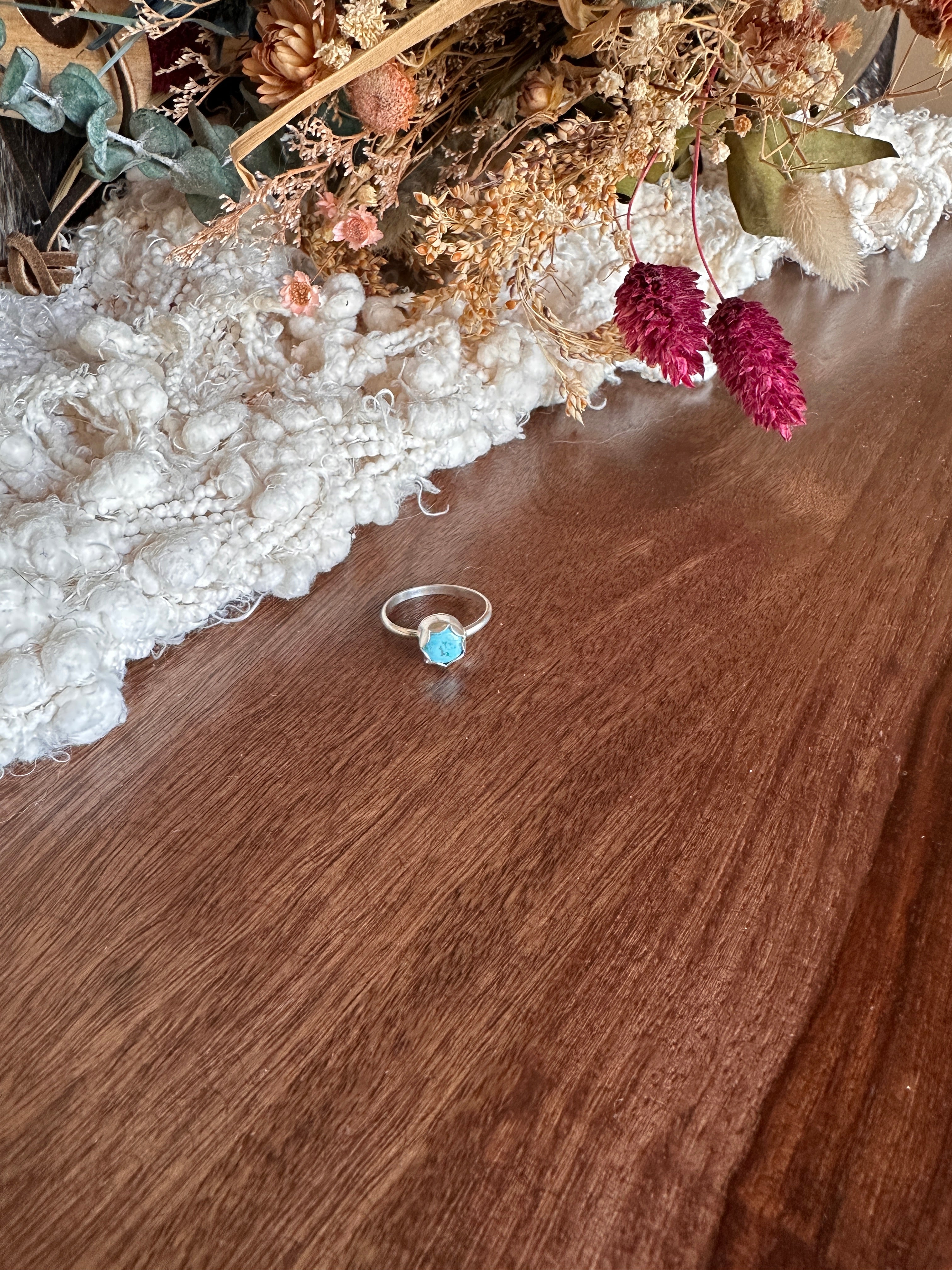 Simple Turquoises ring
