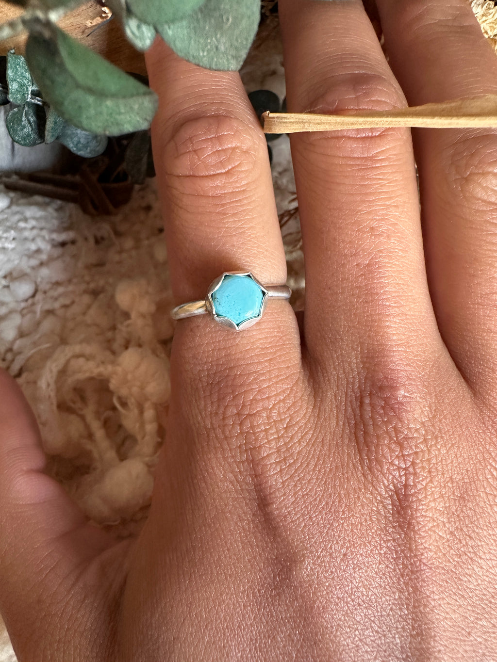 Simple Turquoises Ring